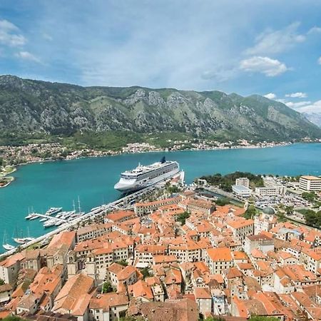 Alisa Sea View Apartment Prcanj Kotor Exterior photo